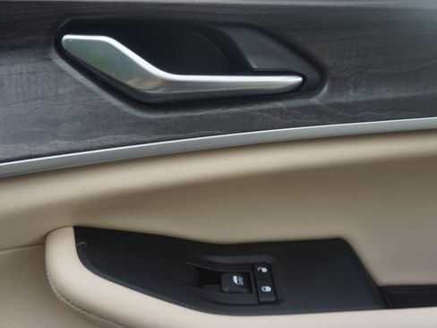 Used 2023 Jeep Grand Cherokee 4WD 4xe image 23