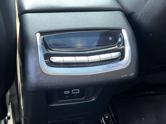 Certified 2024 Cadillac XT6 Luxury w/ LPO, Floor Liner Package AWD/4WD image 15
