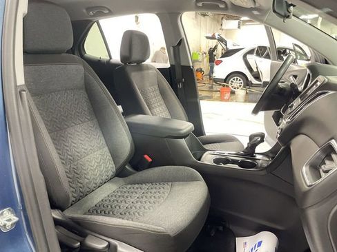 Used 2024 Chevrolet Equinox LT w/ LPO, Floor Liner Package image 27