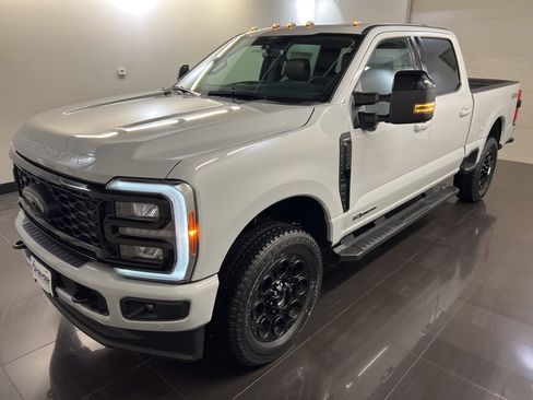New 2026 Ford F250 Lariat w/ Black Appearance Package image 3