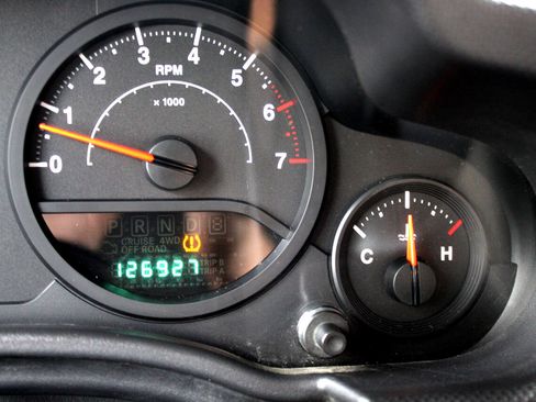 Used 2008 Jeep Wrangler Unlimited X image 25