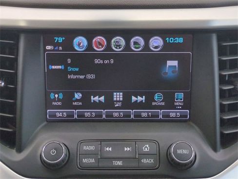 Used 2018 GMC Acadia SLT image 18