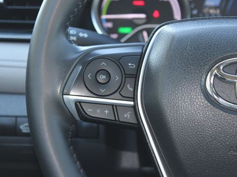 Used 2023 Toyota Camry XLE image 26