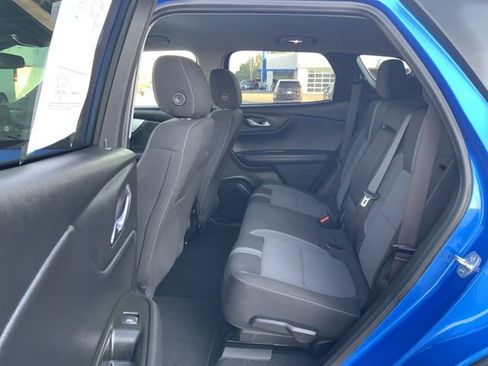 Used 2025 Chevrolet Blazer LT image 19