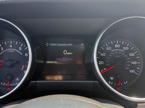 Used 2018 Ford Mustang GT Premium image 22