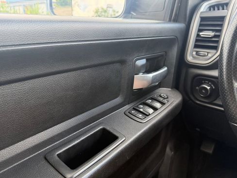 Used 2019 RAM 2500 Tradesman AWD/4WD image 22