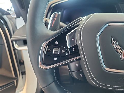 New 2025 Chevrolet Corvette Stingray Premium Cpe w/ Z51 Performance Package image 13