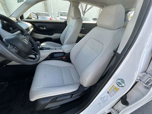 Certified 2023 Honda HR-V LX image 11