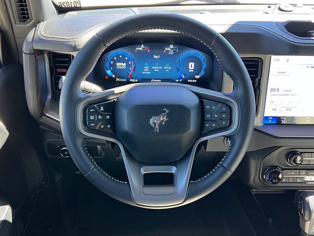 Used 2026 Ford Bronco Outer Banks w/ Sasquatch Package AWD/4WD image 38