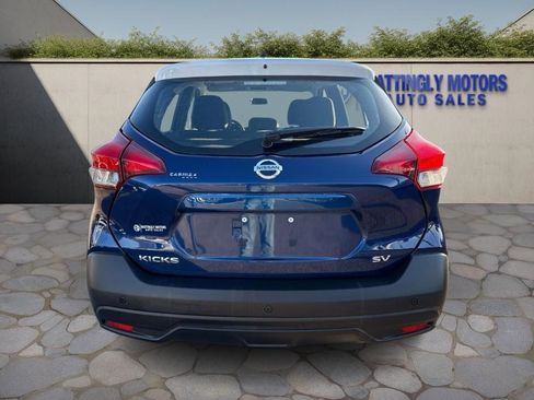 Used 2018 Nissan Kicks SV w/ Exterior Electronics Package image 4