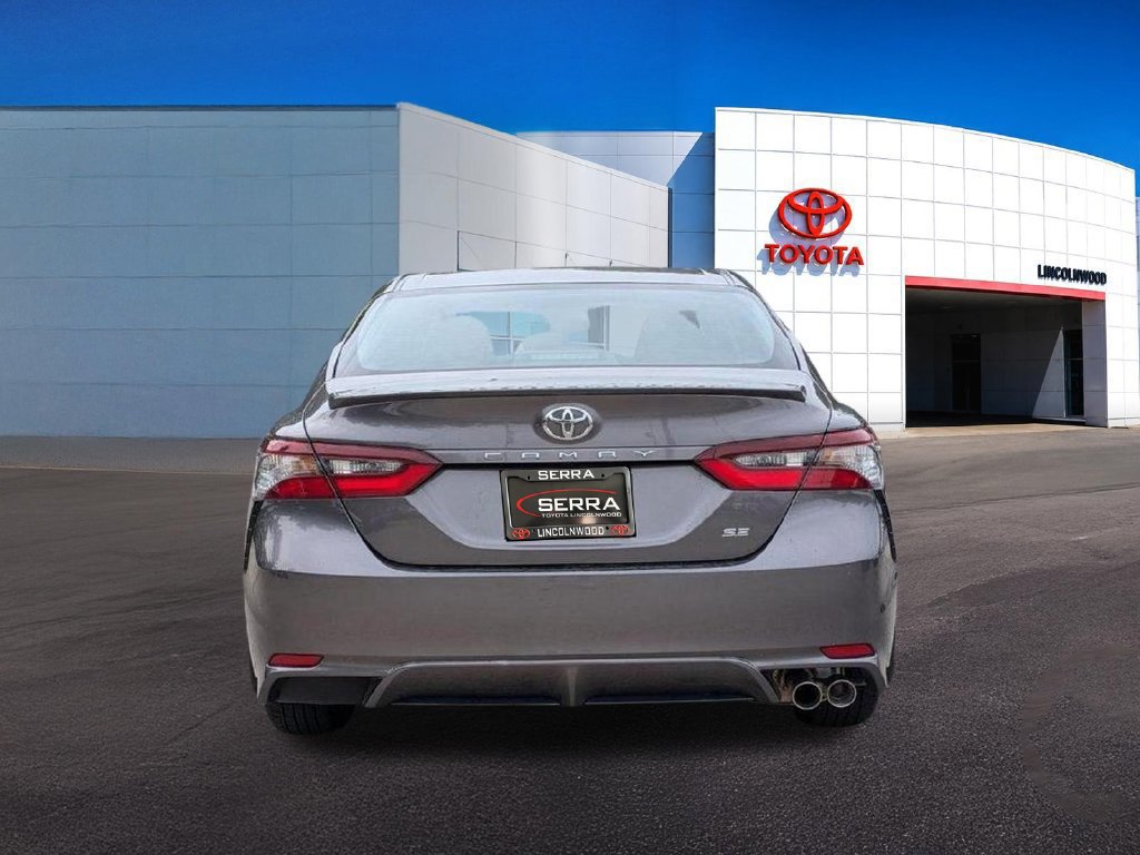 Used 2024 Toyota Camry SE FWD image 9