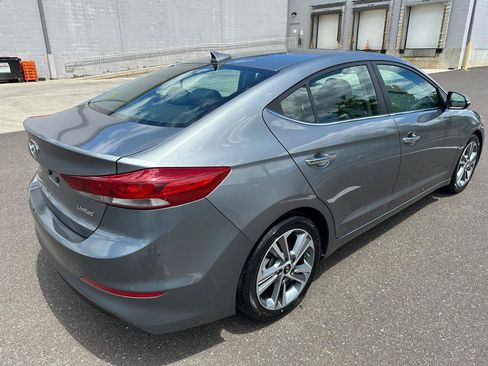 Used 2017 Hyundai Elantra Limited FWD image 5