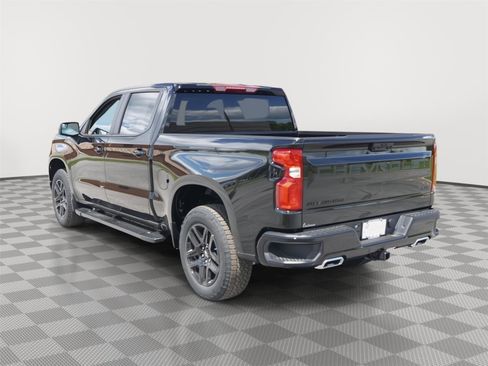 New 2026 Chevrolet Silverado 1500 RST w/ Z71 Off-Road Package AWD/4WD image 6