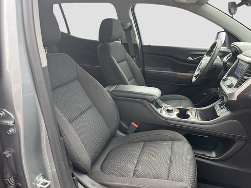 Used 2023 GMC Acadia SLE w/ Driver Convenience Package FWD image 30