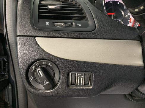 Used 2020 Dodge Grand Caravan GT FWD image 15