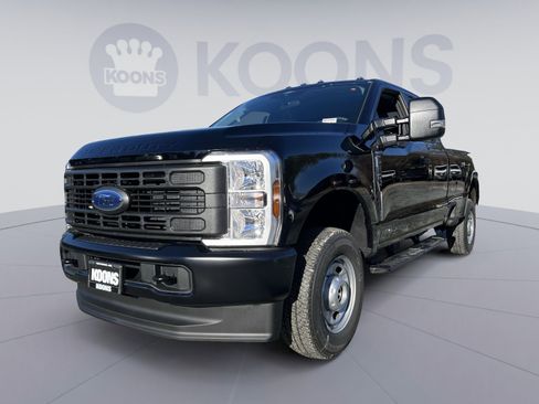 New 2026 Ford F250 XL w/ FX4 Off-Road Package image 1