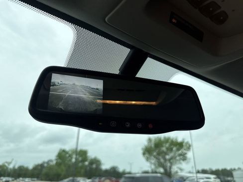 Used 2013 GMC Sierra 1500 Denali image 22