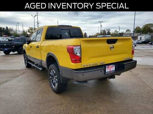 Used 2018 Nissan Titan PRO-4X w/ Pro-4x Utility Package image 3