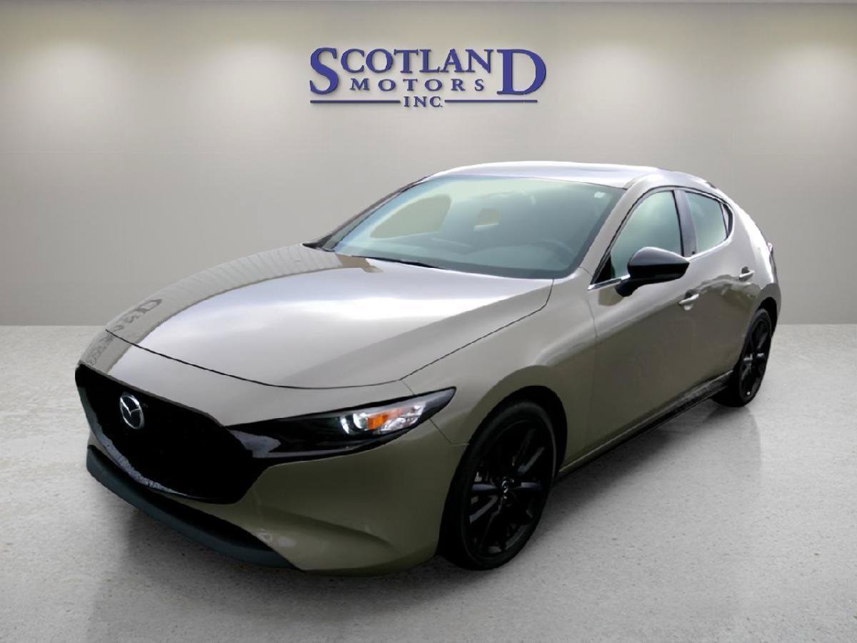 Used 2024 MAZDA MAZDA3 s AWD/4WD image 2