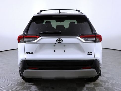 Used 2025 Toyota RAV4 XSE w/ Advanced Technology Package AWD/4WD image 8