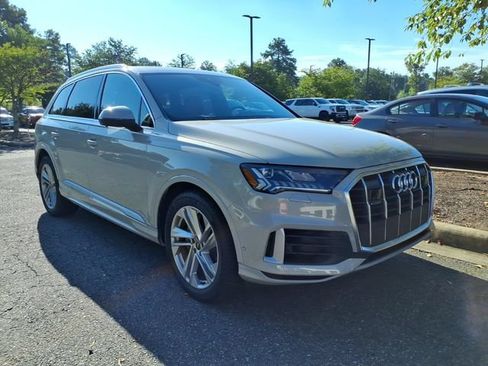Used 2022 Audi Q7 3.0T Prestige AWD/4WD image 3