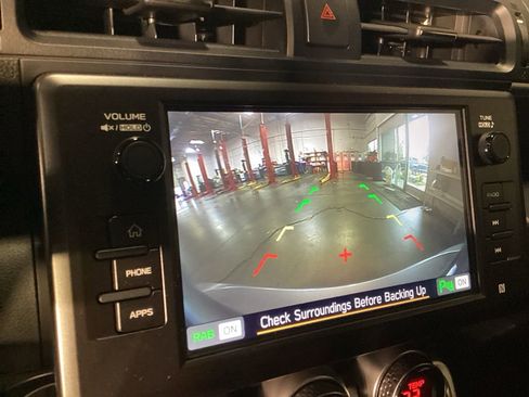 Used 2025 Toyota GR86 Premium w/ ALL Weather Mat Package (TMS) image 14