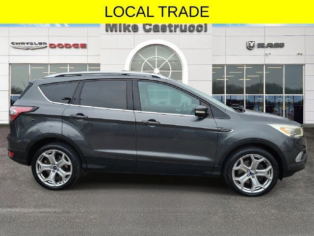 Used 2018 Ford Escape Titanium w/ Ford Safe & Smart Package AWD/4WD image 3