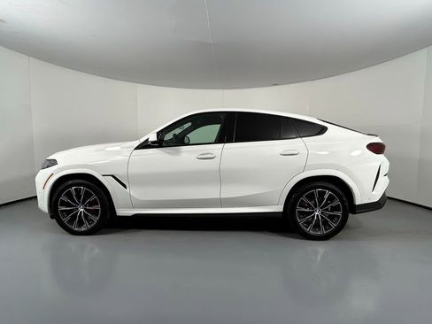 Used 2024 BMW X6 xDrive40i w/ Executive Package image 5
