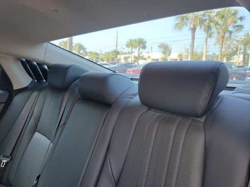 Used 2018 Honda Accord EX-L image 12
