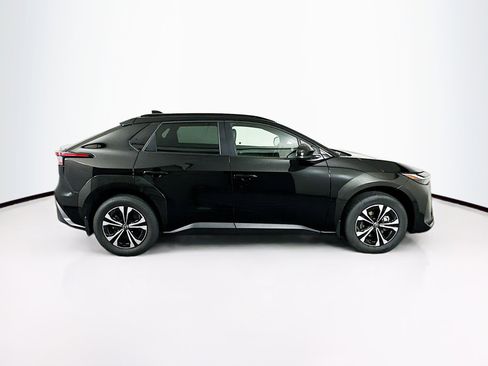 Used 2025 Toyota bZ4X FWD image 10