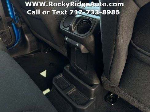 Used 2023 Jeep Wrangler Unlimited w/ Cold Weather Group AWD/4WD image 15