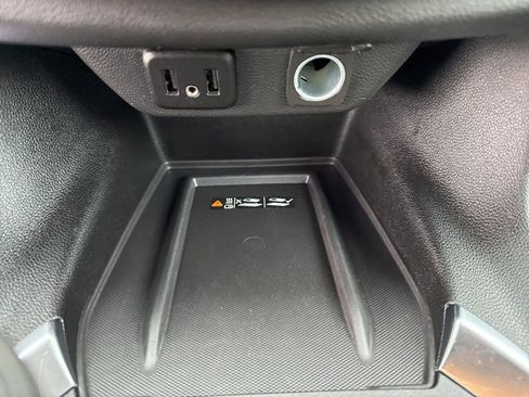 Certified 2023 Chevrolet Traverse LT image 25