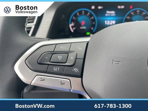 New 2025 Volkswagen Atlas Cross Sport SE image 16