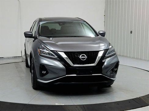 Used 2023 Nissan Murano SL w/ SL Moonroof Package image 2