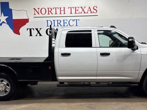 Used 2024 RAM 2500 Tradesman AWD/4WD image 4