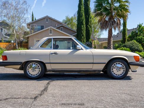 Used 1988 Mercedes-Benz 560 SL image 16