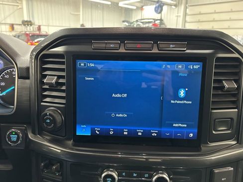 Certified 2022 Ford F150 XLT w/ Equipment Group 302A High image 21