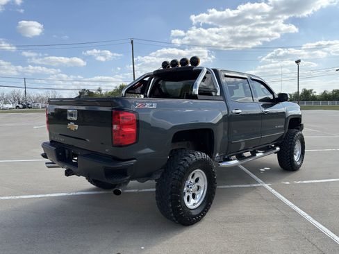 Used 2017 Chevrolet Silverado 1500 LT w/ All Star Edition image 5