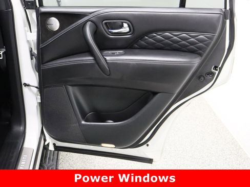 Used 2023 INFINITI QX80 Sensory w/ All-Season Package image 41