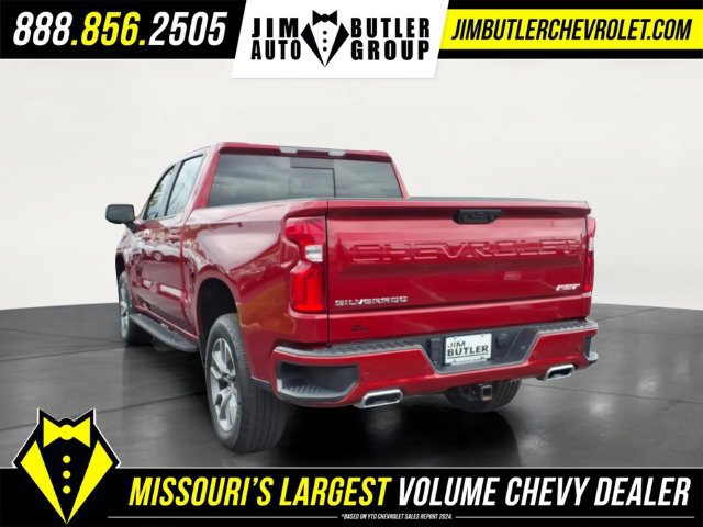 Used 2023 Chevrolet Silverado 1500 RST AWD/4WD image 2