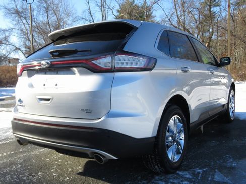 Used 2017 Ford Edge SEL image 5
