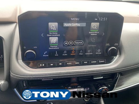 Used 2021 Nissan Rogue Platinum FWD image 16