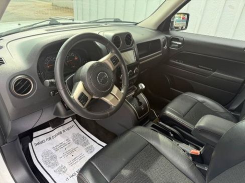 Used 2016 Jeep Patriot 75th Anniversary w/ Power Value Group AWD/4WD image 21
