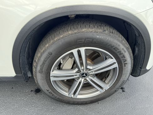 Used 2020 Mercedes-Benz GLC 300 4MATIC image 13