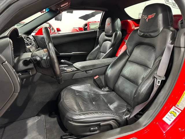 Used 2013 Chevrolet Corvette Convertible w/ 2LT Preferred Equipment Group RWD image 8