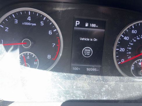 Used 2021 Kia K5 LXS FWD image 3