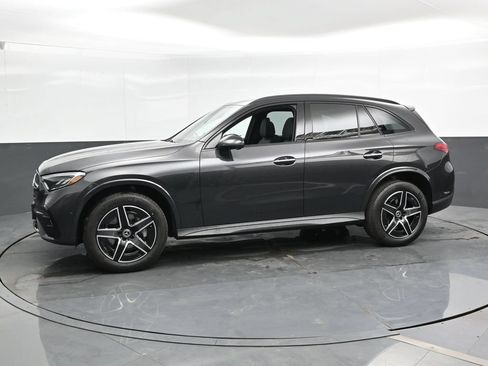 Used 2025 Mercedes-Benz GLC 300 4MATIC image 7