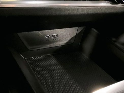 Used 2026 Chevrolet Equinox LT image 24