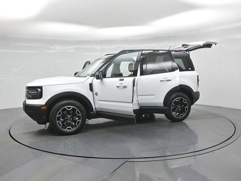 New 2025 Ford Bronco Sport Outer Banks image 34