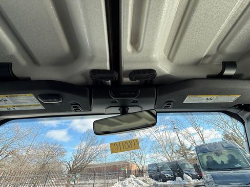 Used 2023 Jeep Wrangler Unlimited Rubicon w/ Cold Weather Group image 27